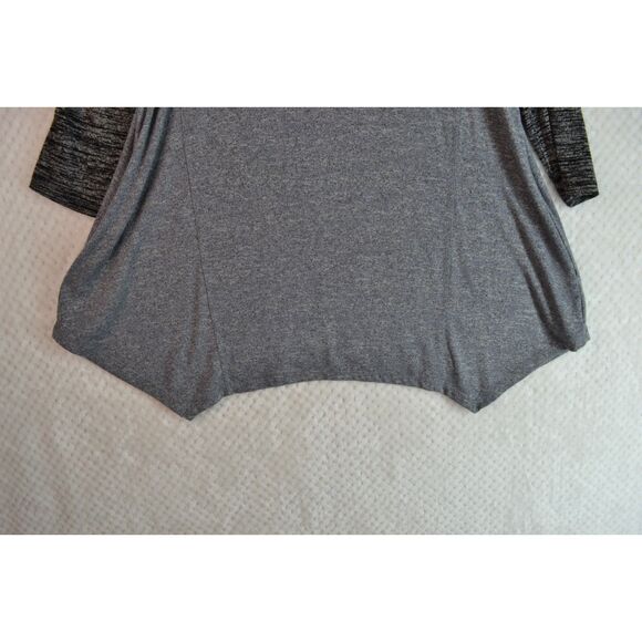 LOGO Lori Goldstein Women's Large Gray Color Block Tunic with Lace Accents - Picture 14 of 16